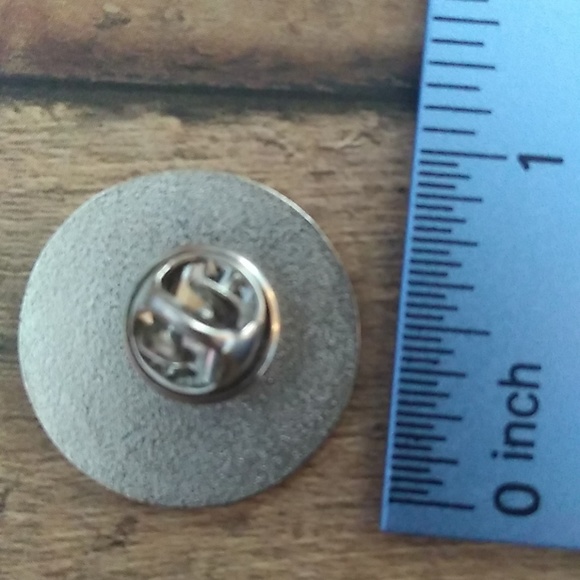 Yes No Ouija Enamel Pin - Picture 2 of 2